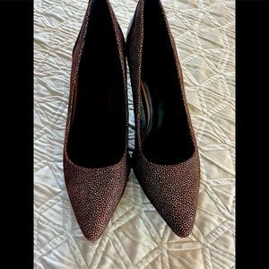 LOGO Blair Heels -Size 8